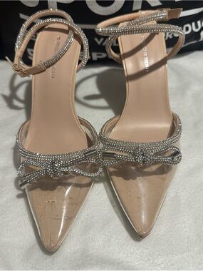 Streetwear Society Rhinestone Bow Heels Size 8